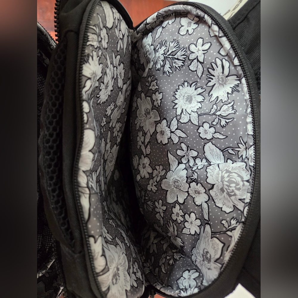 Vera Bradley Black Recycled Backpack - Picture 5 of 13